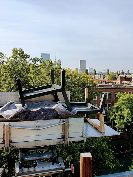 Foto van Eazylift: verhuislift van Eazylift aan het werk