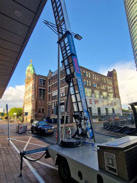 Foto van Eazylift: verhuislift van Eazylift aan het werk